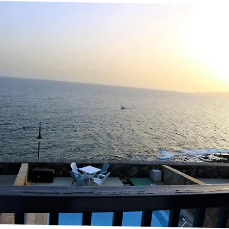 In Sleeps 6 With Pool And Air Con 푸에르토카레로